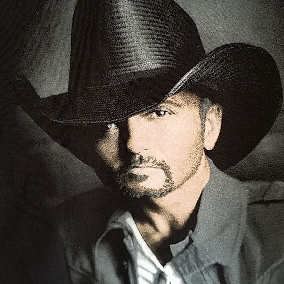 Tim McGraw Concert T Shirt Medium Boston - Picture 2 of 8